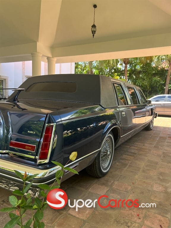 1982 Lincoln Mark VI — foto 5 / 9