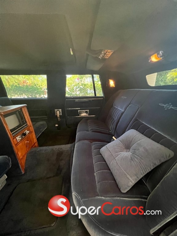 1982 Lincoln Mark VI — foto 8 / 9