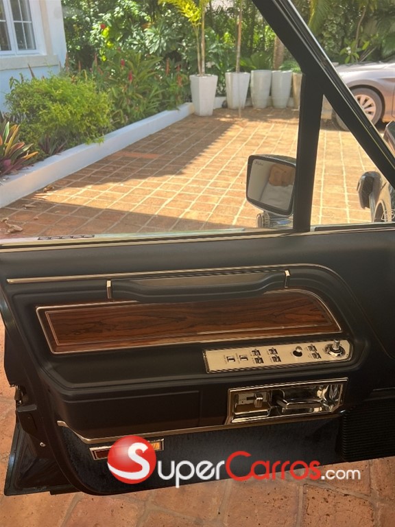 1982 Lincoln Mark VI — foto 9 / 9