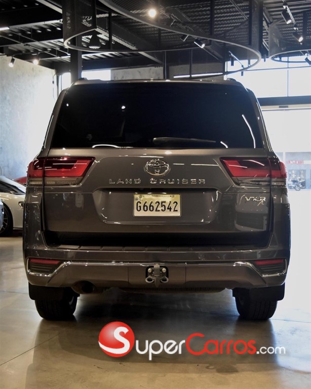 2023 Toyota Land Cruiser 300 VX-R — foto 3 / 7