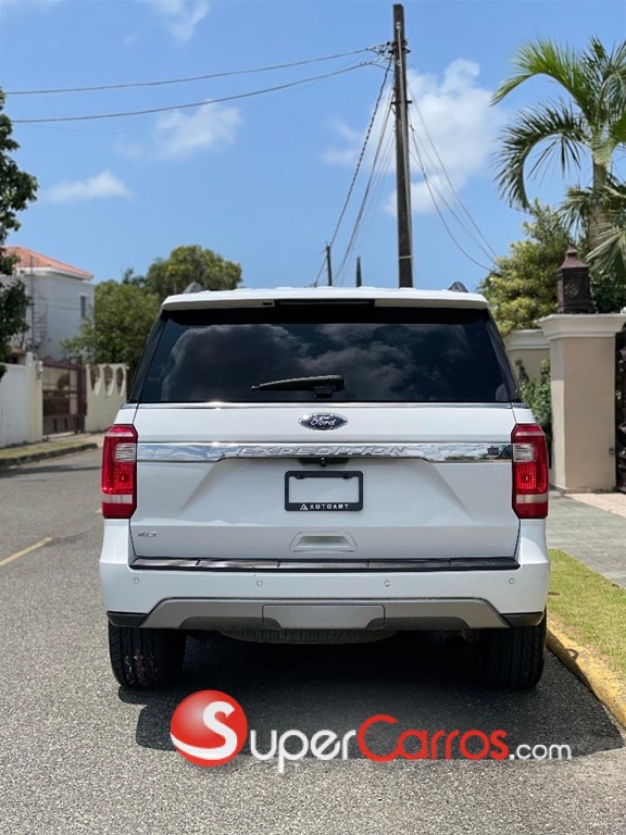 2020 Ford Expedition XLT — foto 5 / 12