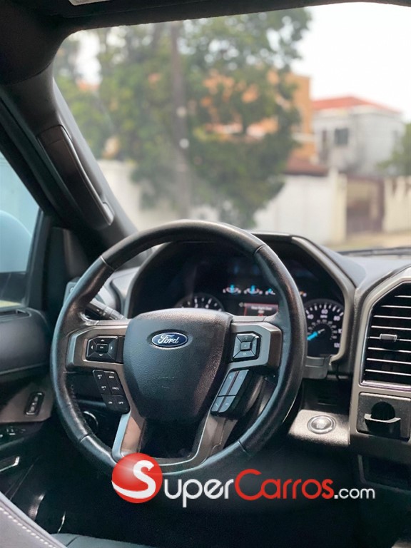 2020 Ford Expedition XLT — foto 12 / 12