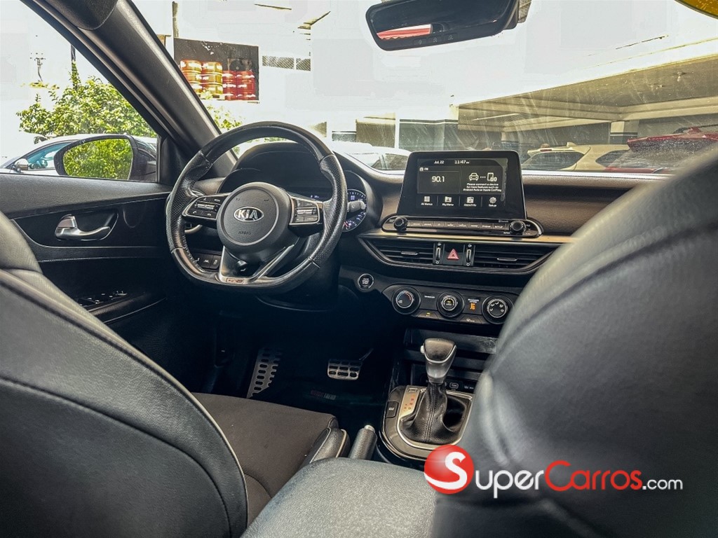 2021 Kia Forte GT Line — foto 5 / 11