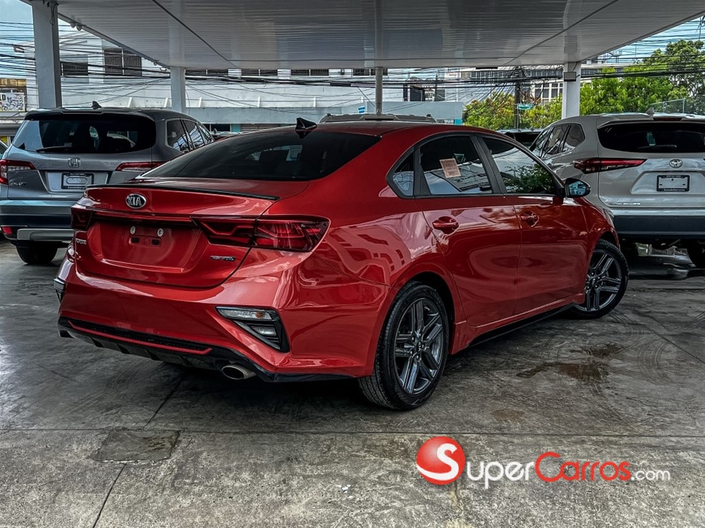 2021 Kia Forte GT Line — foto 10 / 11