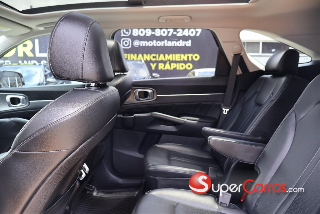 2023 Kia Sorento SX — foto 6 / 9