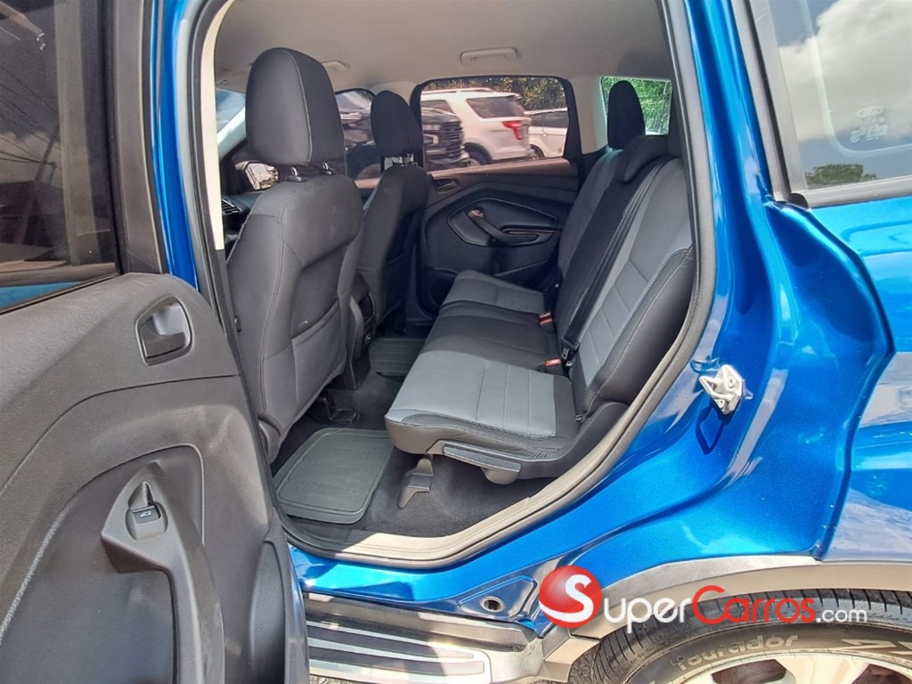 2017 Ford Escape S — foto 4 / 8