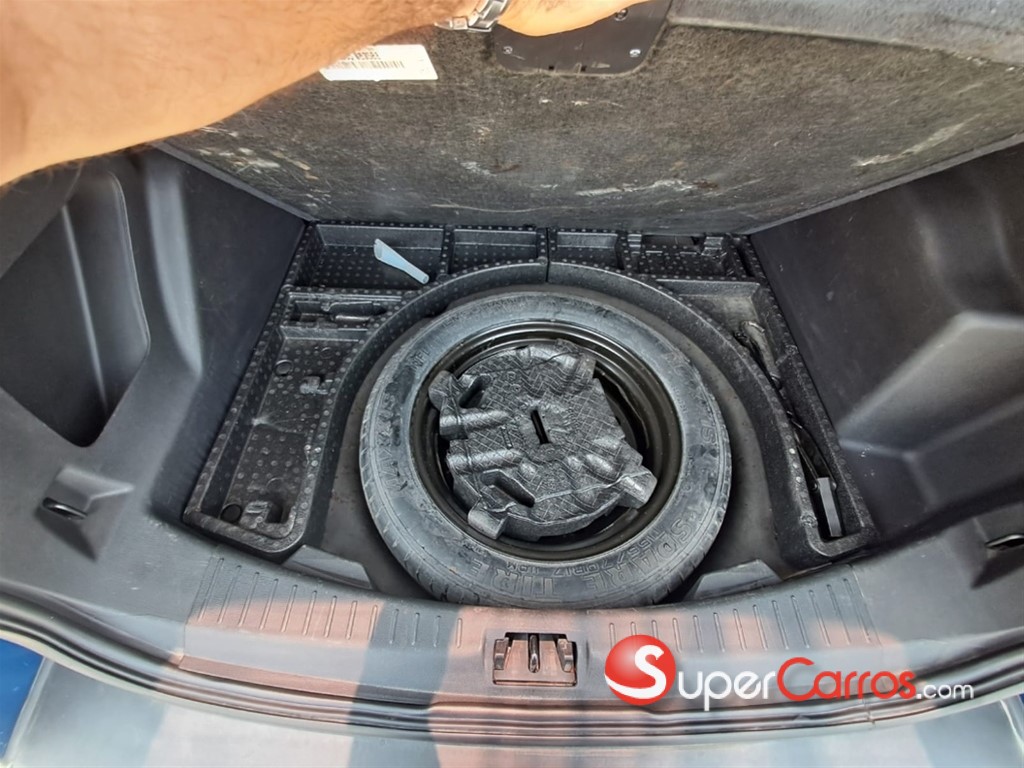 2017 Ford Escape S — foto 6 / 8