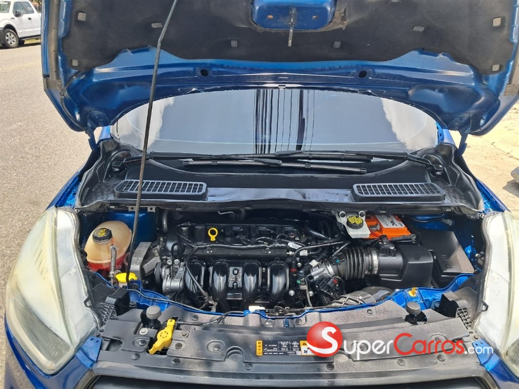 2017 Ford Escape S — foto 7 / 8