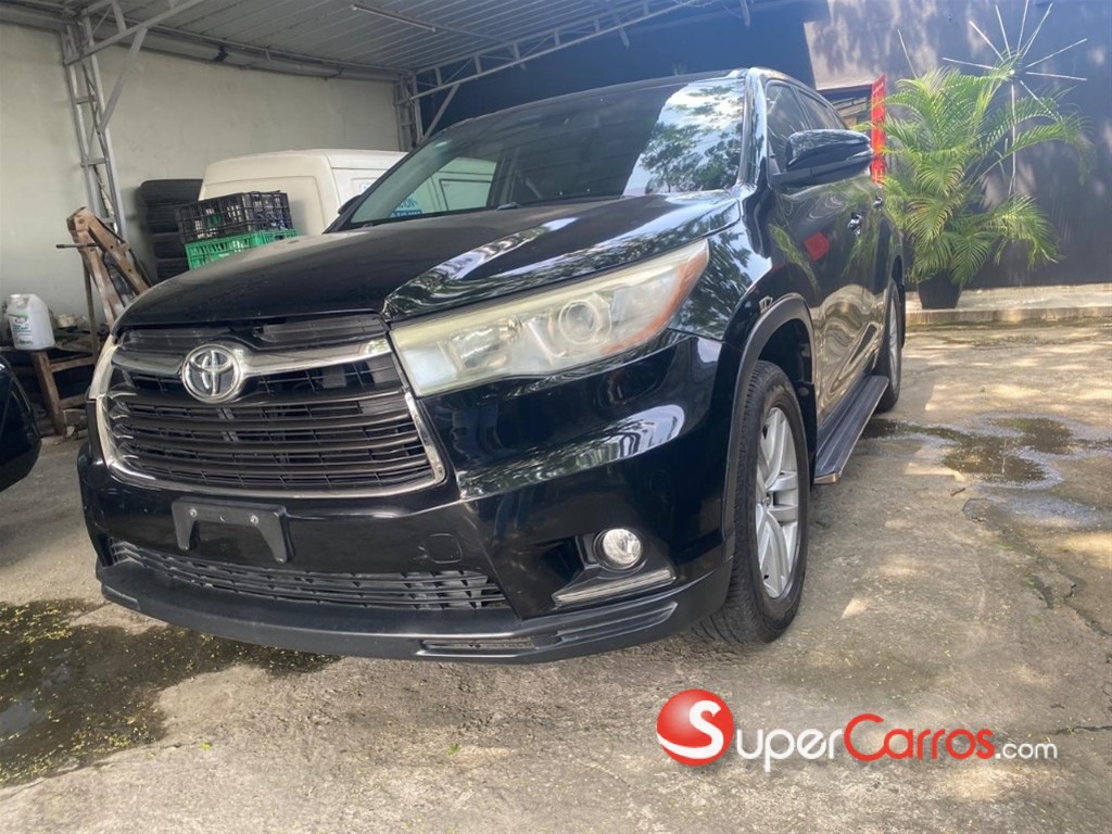 2015 Toyota Highlander LE — foto 3 / 12