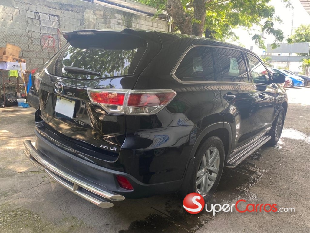 2015 Toyota Highlander LE — foto 12 / 12