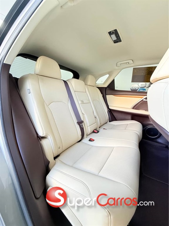 2020 Lexus RX 350 — foto 5 / 10