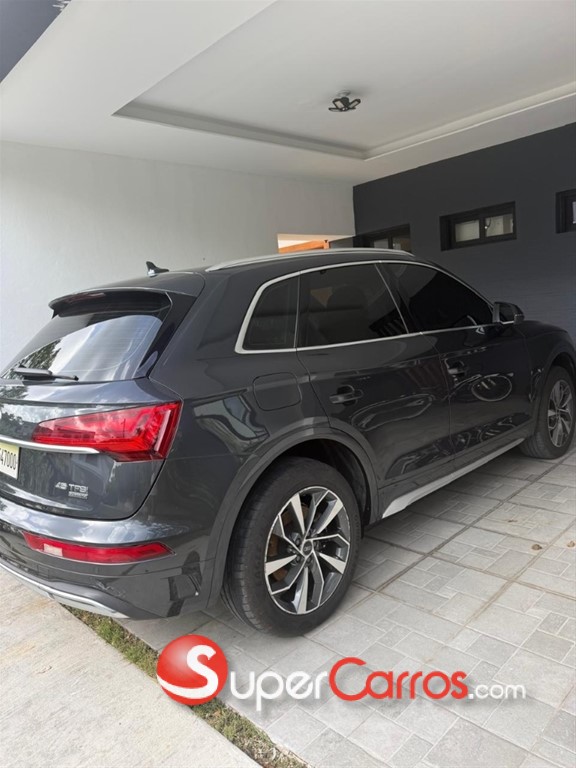 2021 Audi Q5 45 TFSI QUATTRO — foto 4 / 12