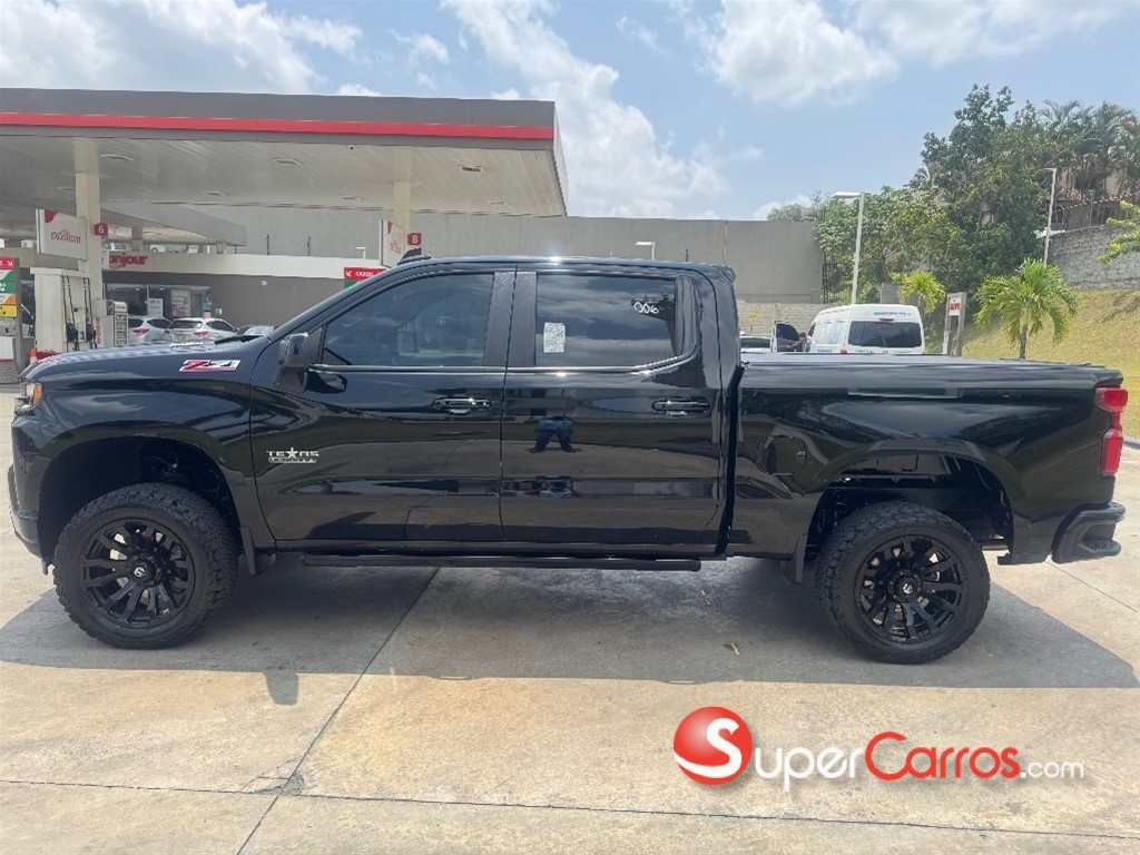 2021 Chevrolet Silverado RST Duramax — foto 4 / 9