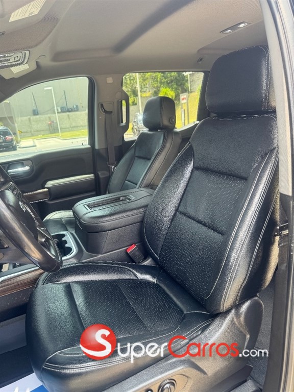 2021 Chevrolet Silverado RST Duramax — foto 6 / 9