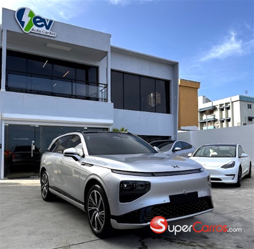 2024 Xpeng G9 AWD Performance