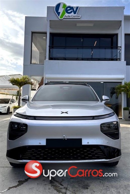 2024 Xpeng G9 AWD Performance — foto 2 / 12