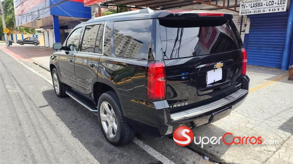 2019 Chevrolet Tahoe — foto 2 / 10