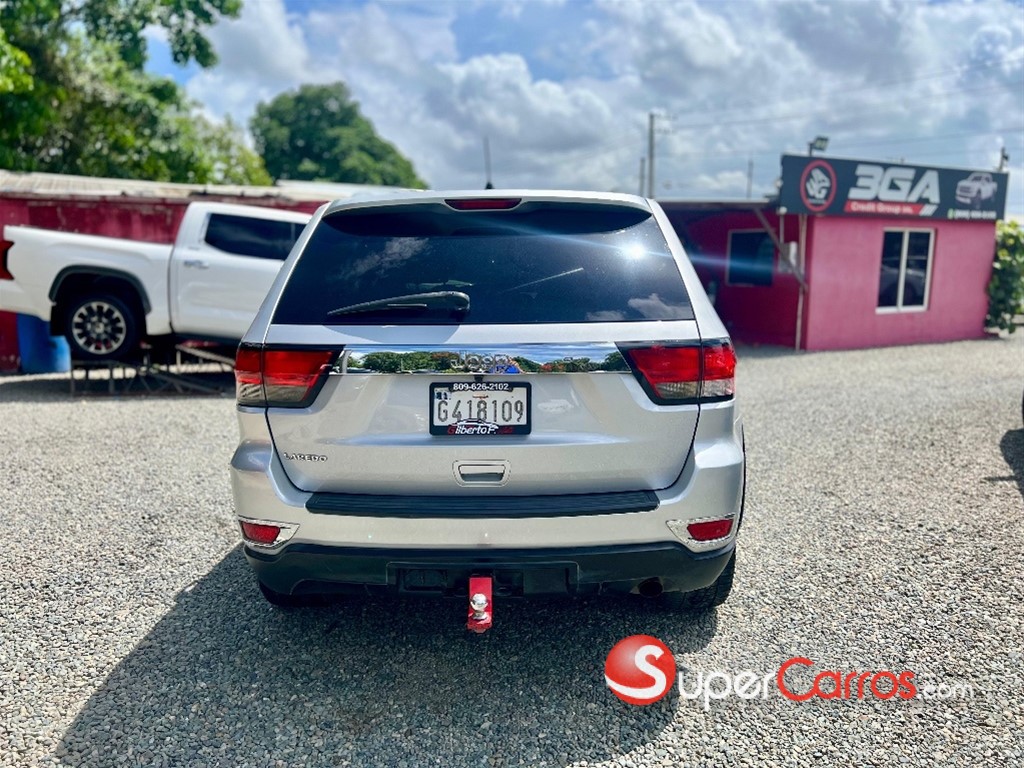 2013 Jeep Grand Cherokee — foto 3 / 11