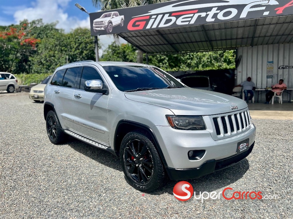 2013 Jeep Grand Cherokee — foto 4 / 11
