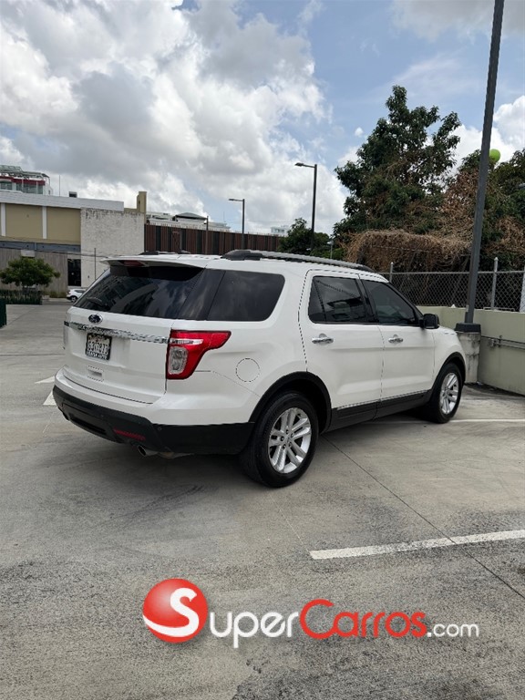 2012 Ford Explorer XLT — foto 6 / 10