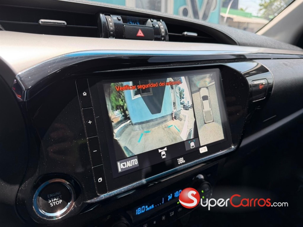 2023 Toyota Hilux Limited — foto 10 / 12