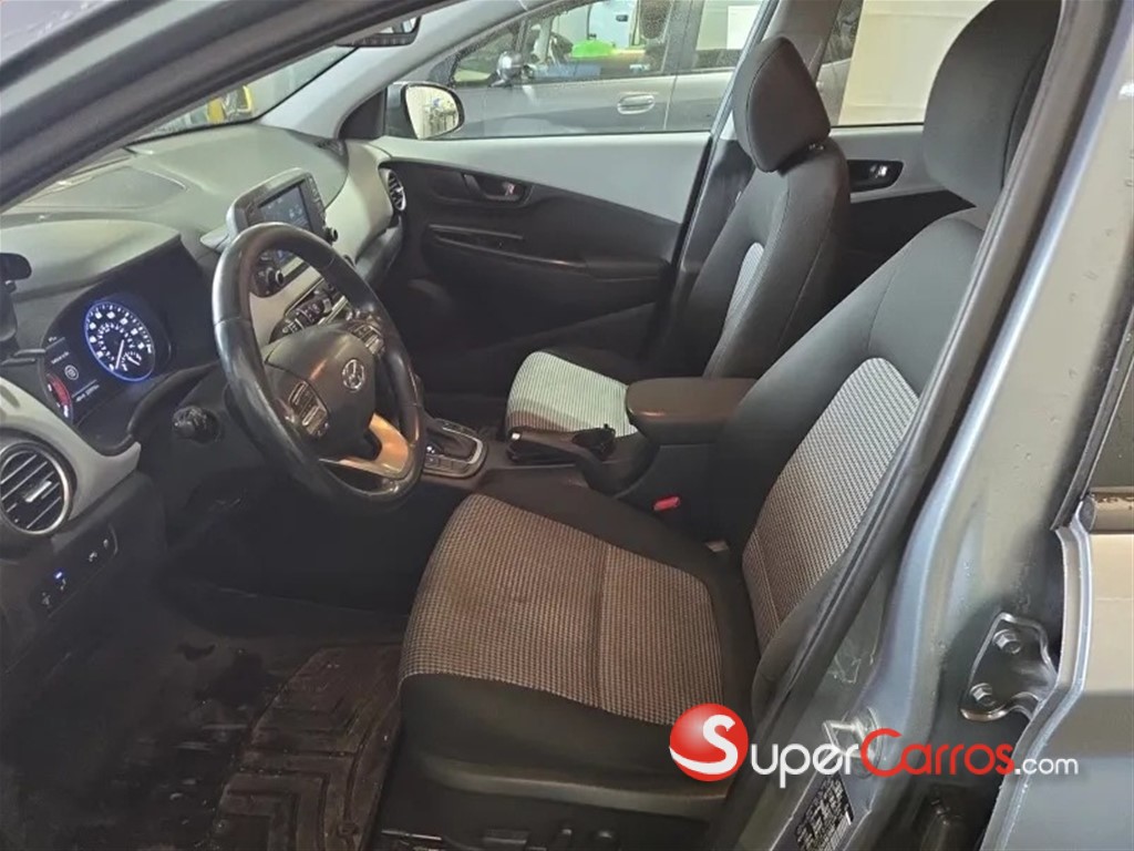 2021 Hyundai KONA SEL — foto 8 / 11