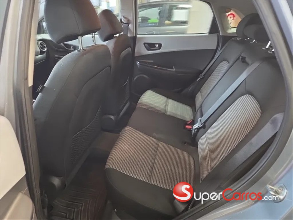2021 Hyundai KONA SEL — foto 9 / 11