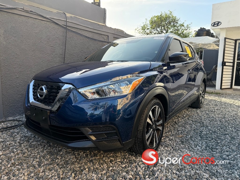 2020 Nissan Kicks SV