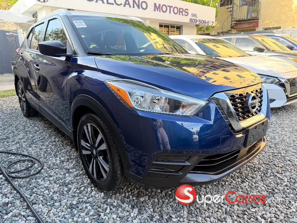 2020 Nissan Kicks SV — foto 2 / 5