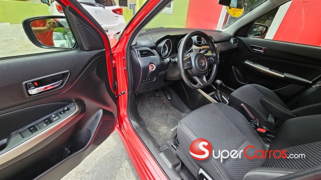 2020 Suzuki Swift — foto 6 / 9