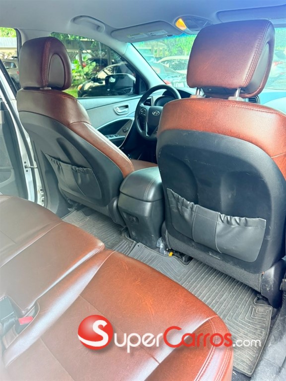 2018 Hyundai Santa Fe — foto 11 / 12