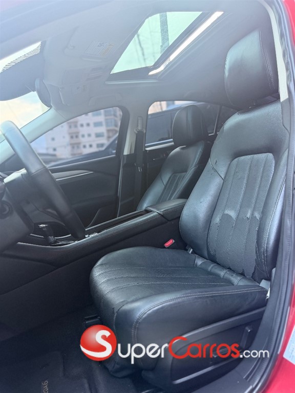 2020 Mazda 6 Touring — foto 6 / 9