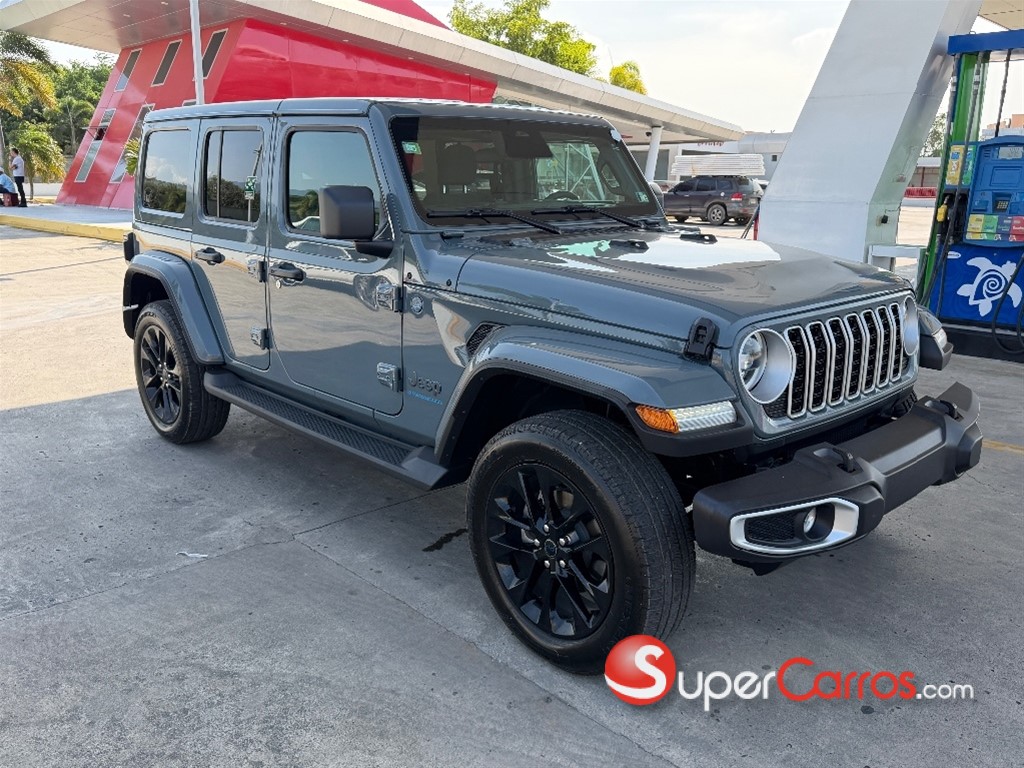 2025 Jeep Wrangler Sahara 4xe — foto 2 / 12