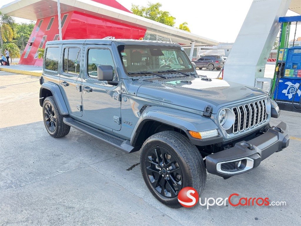 2025 Jeep Wrangler Sahara 4xe — foto 3 / 12