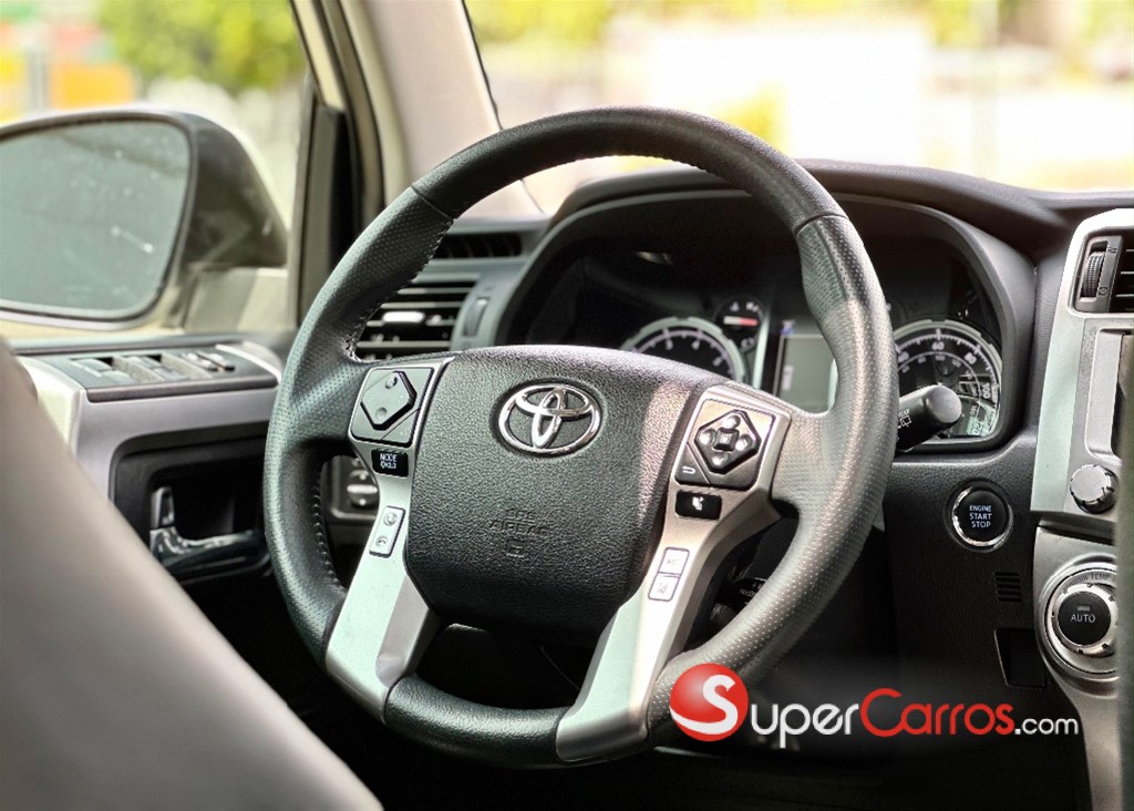 2021 Toyota 4 Runner Limited — foto 10 / 12