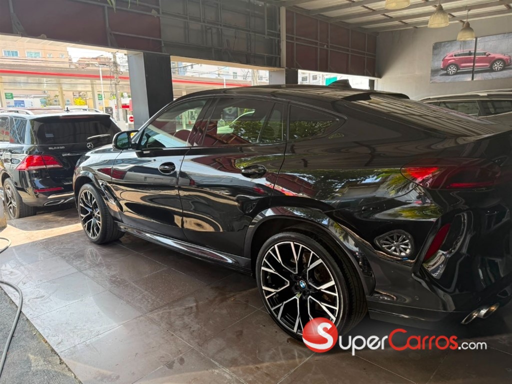 2022 BMW X 6 M COMPETITION — foto 7 / 8