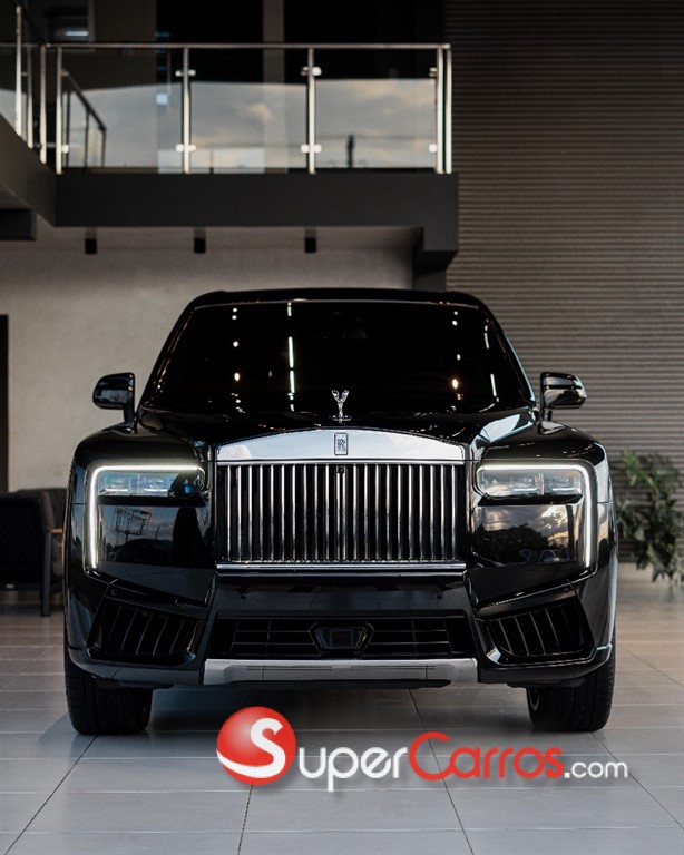 2027 Rolls Royce Cullinan — foto 2 / 11