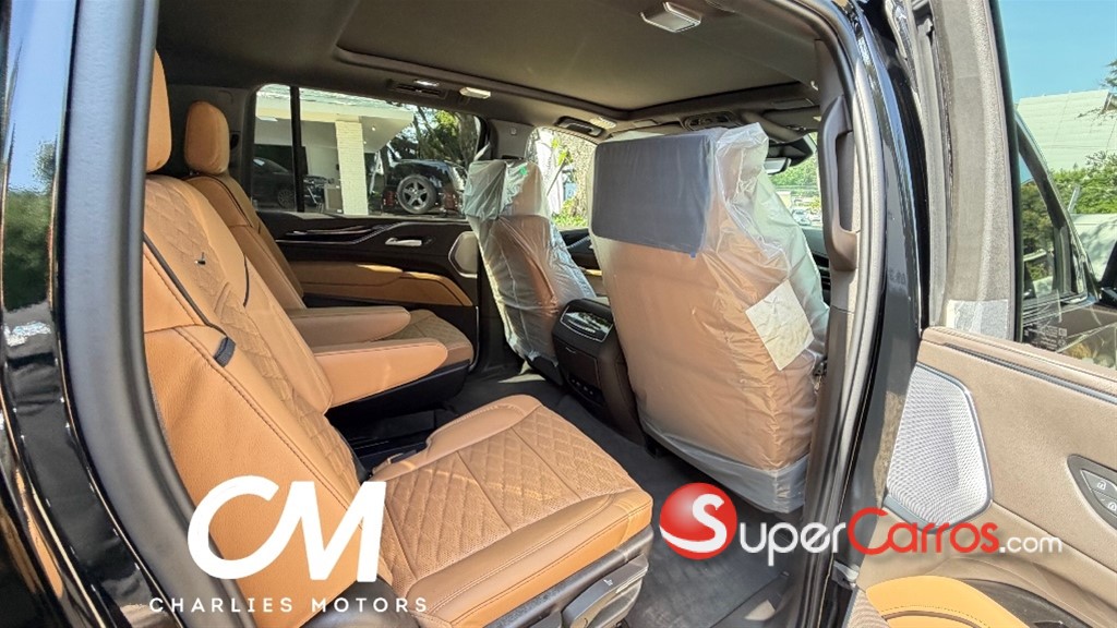 2024 Cadillac Escalade Premium Luxury Long — foto 8 / 12