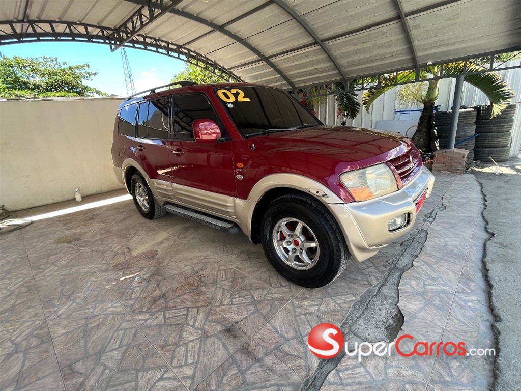 2002 Mitsubishi Motors Montero — foto 3 / 9
