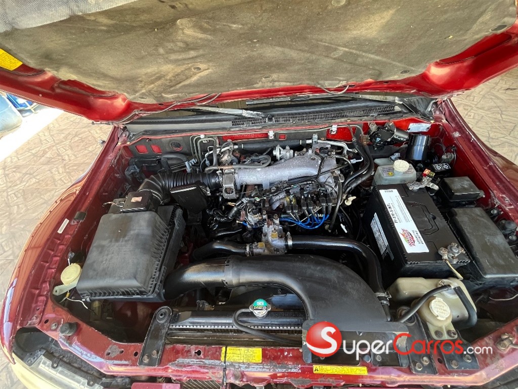 2002 Mitsubishi Motors Montero — foto 9 / 9