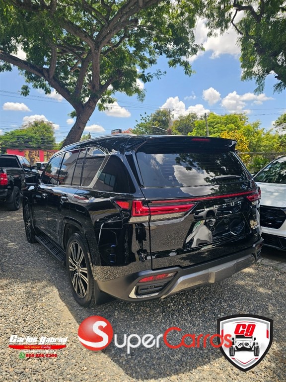 2023 Lexus LX 600 URBAN — foto 7 / 10