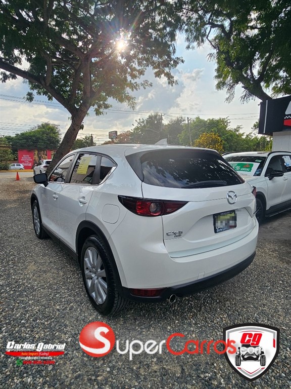 2021 Mazda CX-5 Touring — foto 2 / 10
