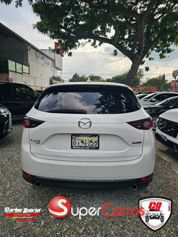 2021 Mazda CX-5 Touring — foto 4 / 10
