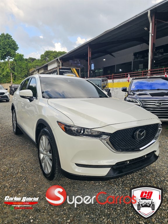 2021 Mazda CX-5 Touring — foto 5 / 10