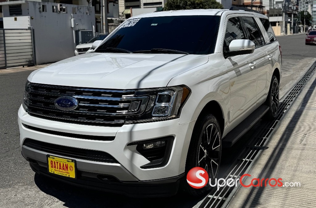 2019 Ford Expedition XLT — foto 2 / 10