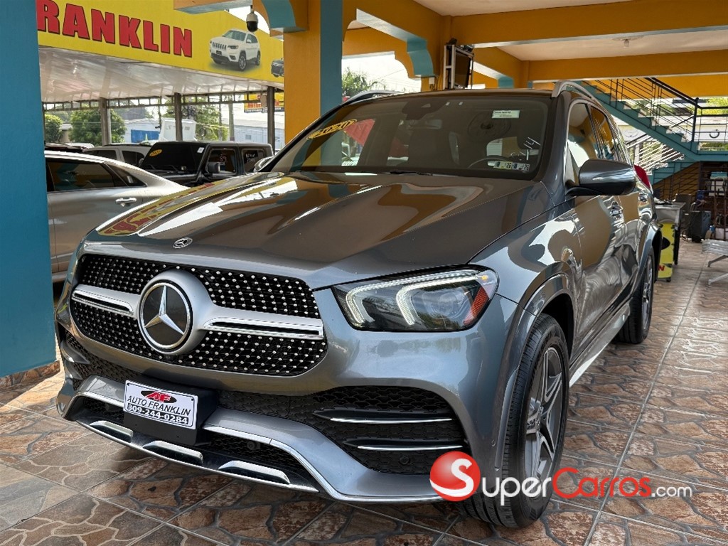 2020 Mercedes-Benz Clase GL — foto 2 / 9