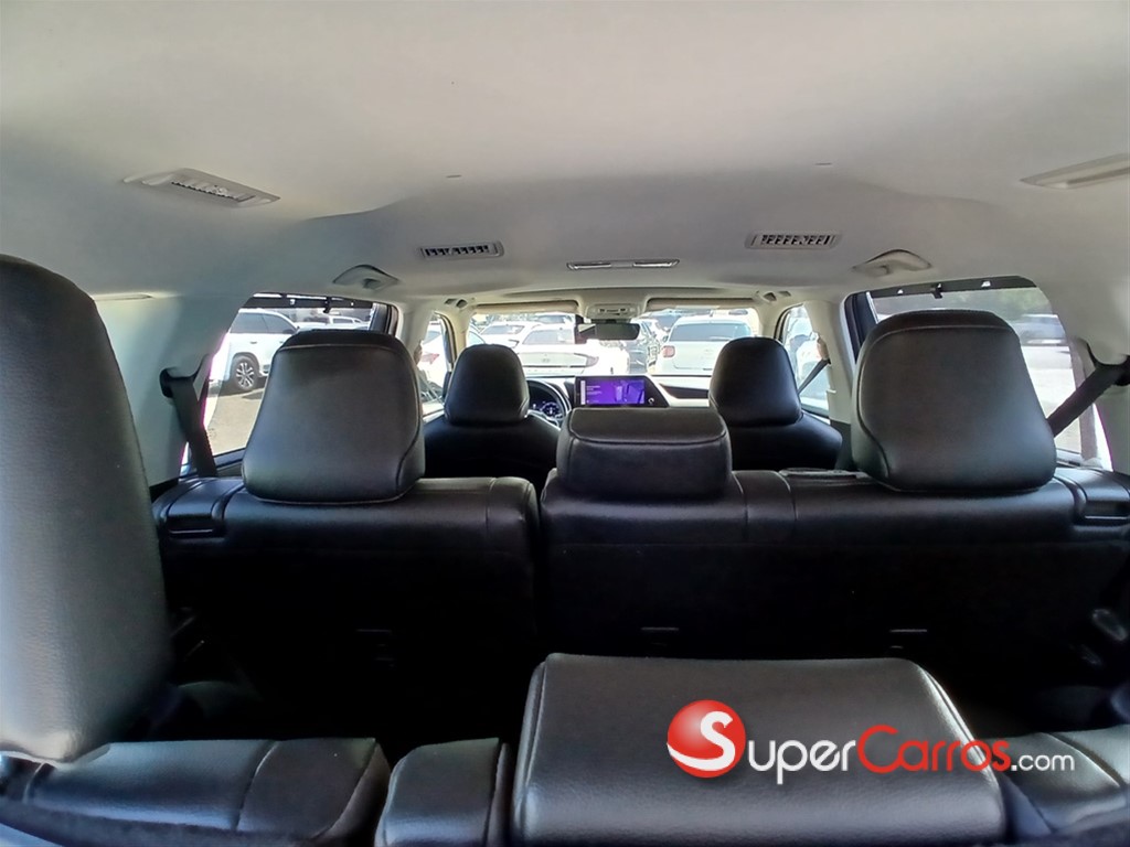 2023 Toyota Highlander Limited — foto 8 / 10