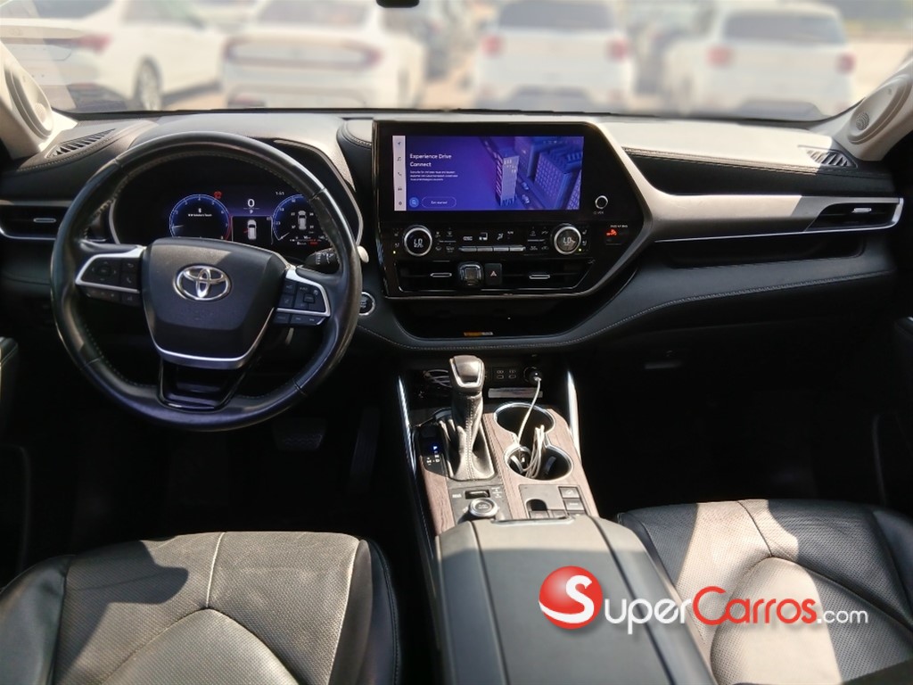 2023 Toyota Highlander Limited — foto 9 / 10