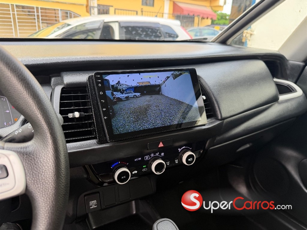 2021 Honda Fit — foto 9 / 12