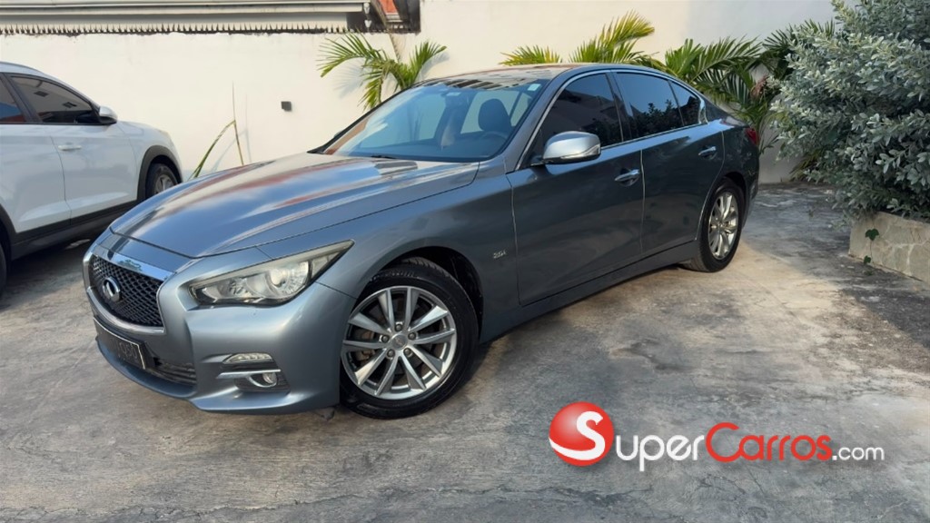 2016 Infiniti Q-50